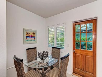 Holmes Beach Vacation Accommodation Remodeled Upscale